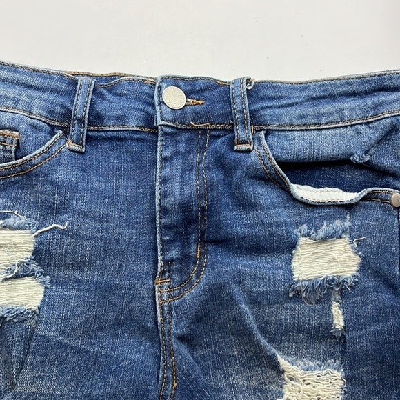 Judy Blue 3” Inseam Mid Rise Shorts Size S - Picture 15 of 16